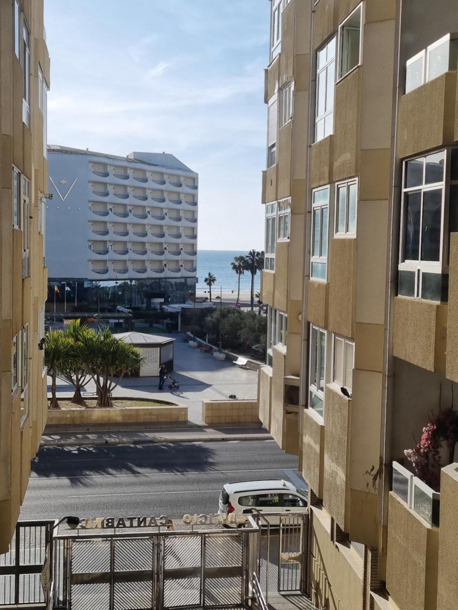 Apartamento Playa Victoria I Cadiz Exterior photo
